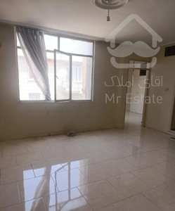 اجاره آپارتمان ۵۵ متری ۱ خوابه طبقه ۳ در آشتیانی