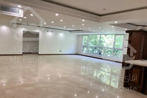 اپارتمان تک واحدی ۲۱۲ متری کلید نخورده