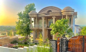 کد249/کاخ سنگی400متری،فول امکانات،انشعابات اختصاصی