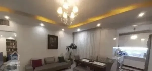 ۶۰ متر ۵ ساله اسانسور دار خوش نقشه خزانه-تقوی