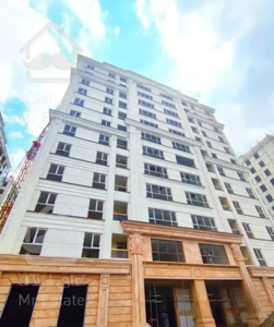 عمارتی از شکوه و عظمت یک شهر / 195m (سرمایه گذاری)