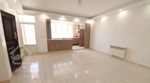 ۸۵ متر  شهران ادهمی ۶ سال ساخت