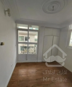 ۶۴ متر/ ۲ خواب (یک خواب مستر) / زیر قیمت منطقه