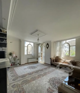 ۸۵ متر/دوخواب /پارکینگدار/فول بازسازی/وام دار