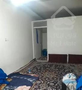 خونه دارم همخونه خانم میپذیرم