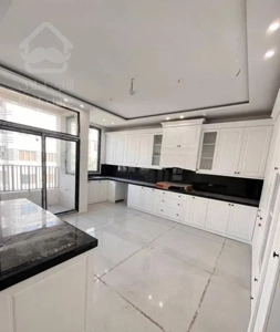 اپارتمان ۱۶۵ متر*نئو مدرن ‌سند اماده*‌ابتدا عدل