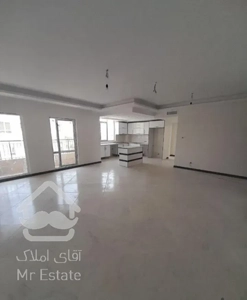 اپارتمان ۱۲۱ متر /کلید نخورده/دهکده