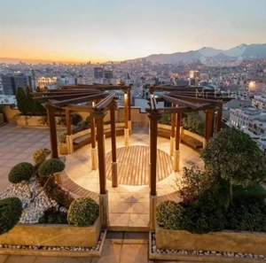 فروش آپارتمان آجودانیه 240 متری شیک و دیدنی