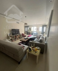 ۱۲۱مترخاص با هویت هنری/ قدرالسهم معتبر/دولت