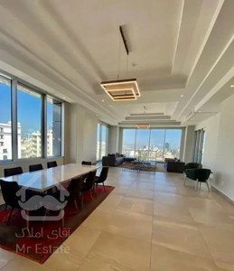 ۴۴۰ متر دارای ۸۰ متر تراس ( زندگی در اوج )