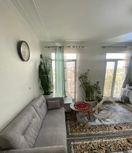 ۷۳ متر / سالن پرده خور/  فول بازسازی ( شهرزیبا)