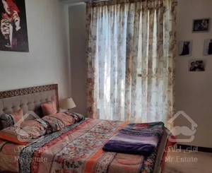 ۶۸ متر / پونک / فول امکانات / غرق نور