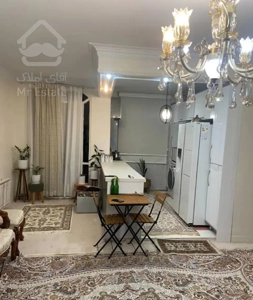 ۷۳ متر دو خواب بلوار شقایق شمالی