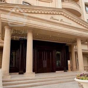 ۵٨٢ متری کامرانیه شمالی برج روما