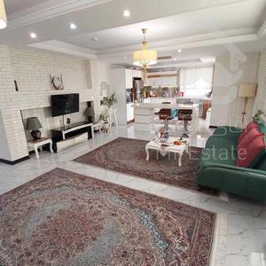 فروش آپارتمان/۲خوابه/لوکیشن عالی