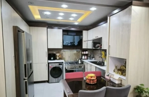 ۹۵ متری دو خواب شیک انقلاب اسلامی