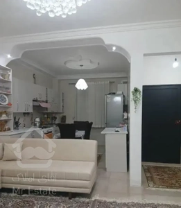 ۸۵متری دوخواب سنددار (رضوانشهر)