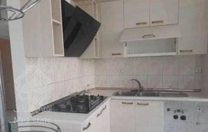 ۱۱۴ متری سه خواب گلستان