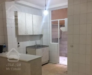 کوی فردوس ۶۰ متر .فول امکانات، حتی مجرد