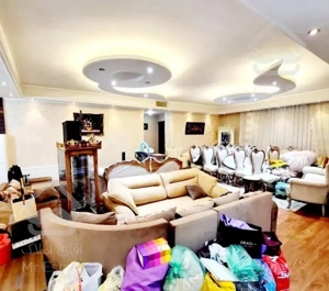 ۹۵متر/سالن پرده خور روبه جنوب ( وسک )