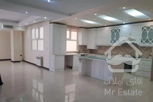 ۱۱۲ متر ۲ خواب فول **فروش و معاوضه**