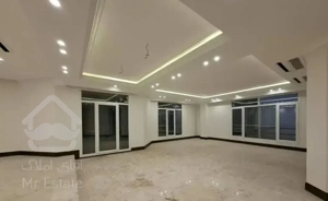 اپارتمان ۲۴۱متری سازه کلاسیک فول مشاعات ۲ پارکینگ