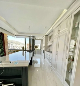 185متر/۳نبش/لاکچری مدرن قبل معلم