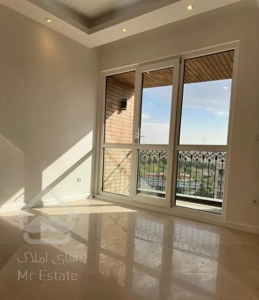 پور ابتهاج 120متر چشم انداز زیبا زیر قیمت منطقه