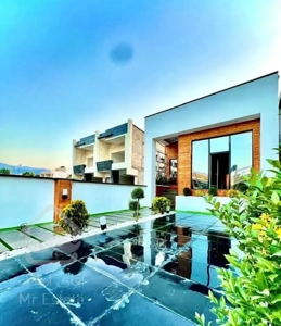 ویلا 250 متری/ سندششدانگ/ جاده دریا/ روفگاردن