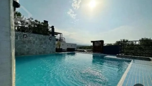 آپارتمان پلاک یک جنگل استخر جکوزی ویو عالی نگهبانی