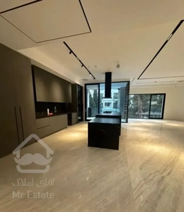 نیاوران/شمال کاخ/۱۳۷متر/مدرن سندشخصی
