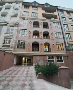 ۵۳متر با پارکینگ آسانسور