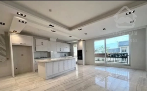 ۲۶۵ متر ۴ خواب - کاشانی اباذر