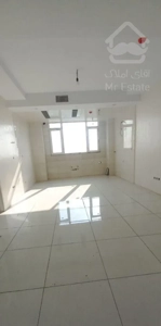 ۵۲ متر کلید نخورده روبه آفتاب ارم