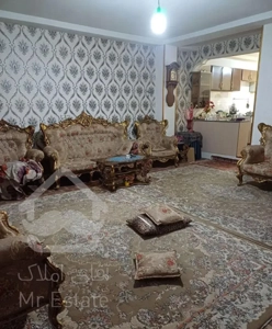 آپارتمان 85متری طبقه 4
