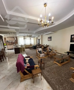 110 متر*2 خواب*خوش نقشه*سالن پرده خور* پاتریس