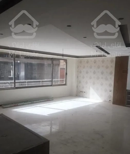 ۱۳۰متر آپارتمان شیک/برازنده