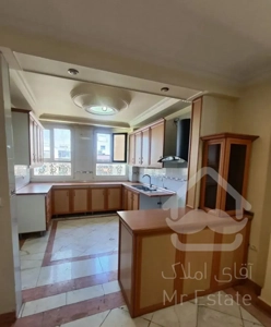 ۷۲ متری تکواحدی جمالزاده شمالی فول امکانات زیرقیمت