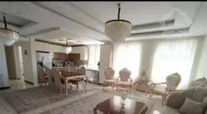 ۱۰۴متر فول امکانات،خوش نقشه و دلباز،خ عباسی