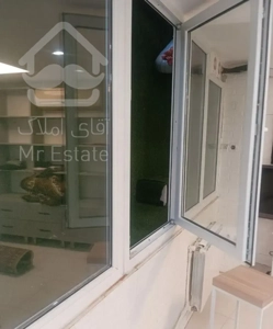 واحد مجردی ،دانشجویی در منطقه ۱