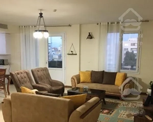 ۱۰۴متر مهرشهر روبه روی سه راه دانش مجتمع پاسارگاد