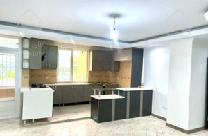 ٧٣ متری دو خوابه زیبا در طرشت