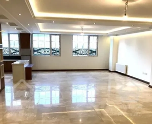 فروش واحد نوساز 140 متری /