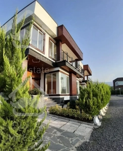 ویلا ۳۰۰ متر رویان