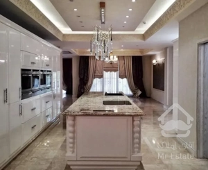 ۴۰۰متر زعفرانیه امارتی اعیانی و درباری