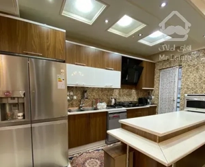 ۱۱۰متر۳ساله فول چهارباغ