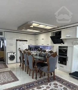 120متری 3خواب  گلخانه خانه اصفهان