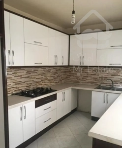 70 متر 8 ساله  و 87 متر نوساز- شهرارا