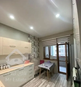 123متر،فول امکانات،دو خواب،نورگیر،مجتمع گلایل