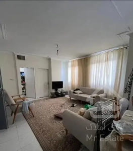 77 متر / 2 خواب / غرق در نور / استثنایی / شهرزیبا